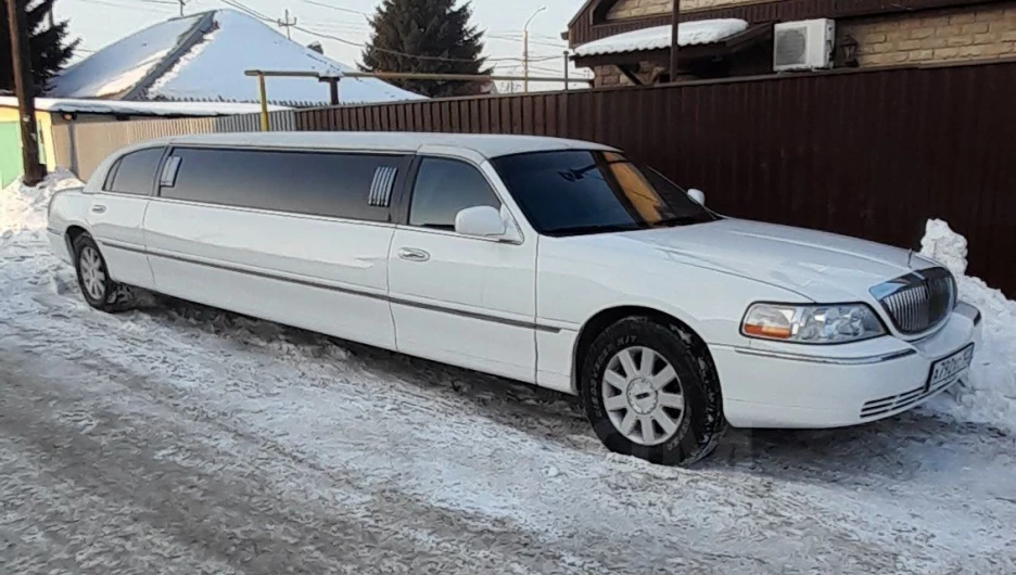  lincoln town     650  