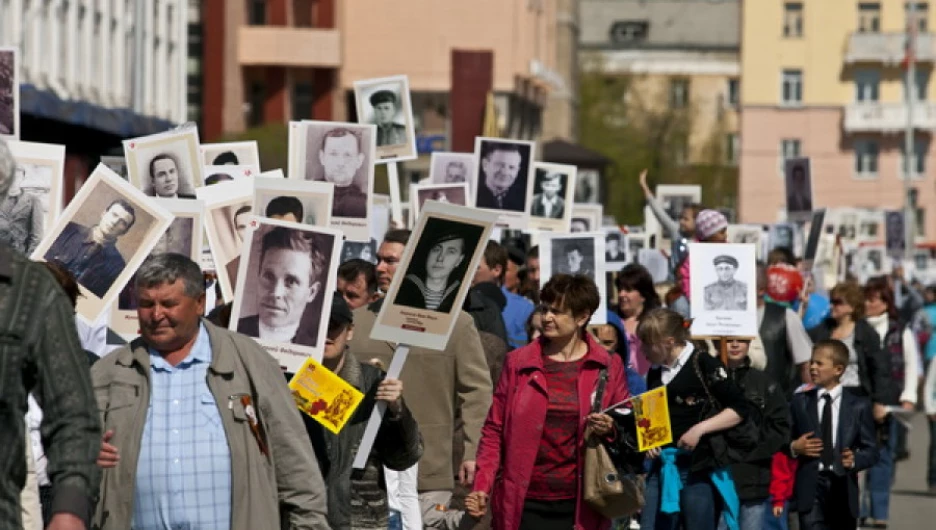 Акция "Бессмертный полк". Барнаул, 9 мая 2013 г.