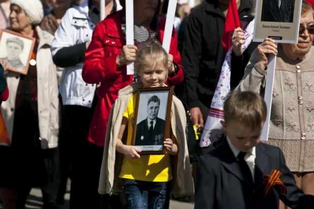 Акция "Бессмертный полк". Барнаул, 9 мая 2013 г.