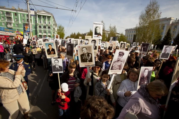 Акция "Бессмертный полк". Барнаул, 9 мая 2013 г.