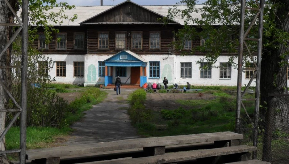 Шарчинская средняя школа Тюменцевского района Алтайского края.