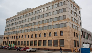 Новое здание администрации Барнаула на улице Гоголя.