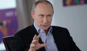 Владимир Путин встретился в Сочи с российскими и иностранными журналистами.