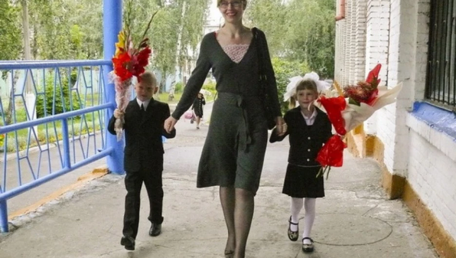 Первое сентября в барнаульской школе, 2009 год