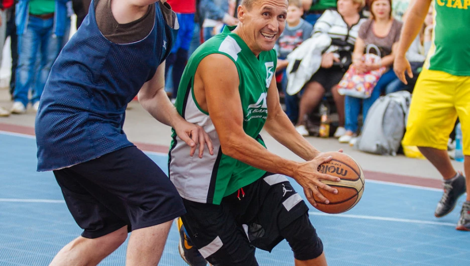 Чемпионат Сибири по уличному баскетболу "Barnaul Open 2014".  Барнаул, 30 августа 2014 года.