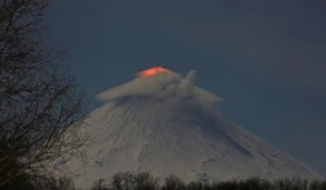 Извержение вулкана.