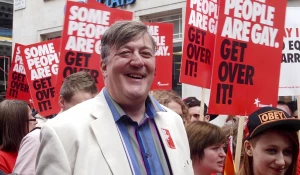 Стивен Фрай.