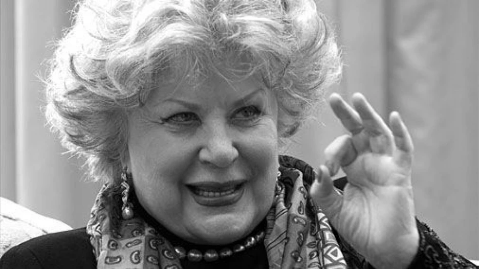 Елена Образцова.