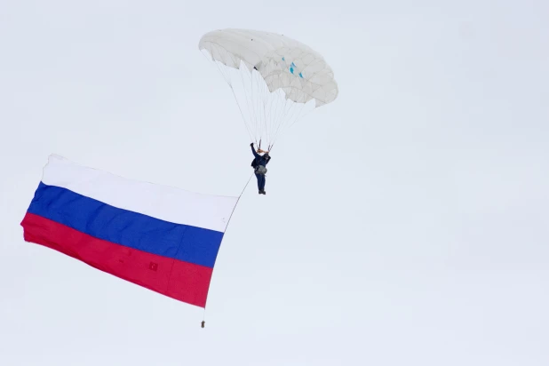 Репетиция авиашоу в Барнауле.