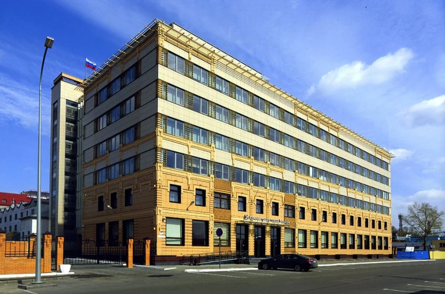 Здание администрации Барнаула на улице Гоголя, 48.