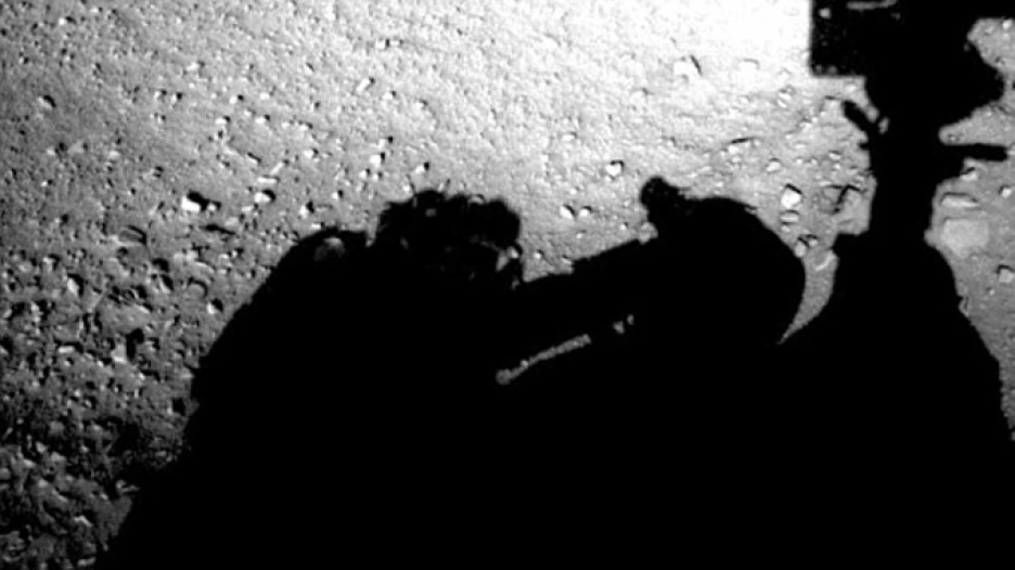 Снимок, переданный Curiosity с Марса.