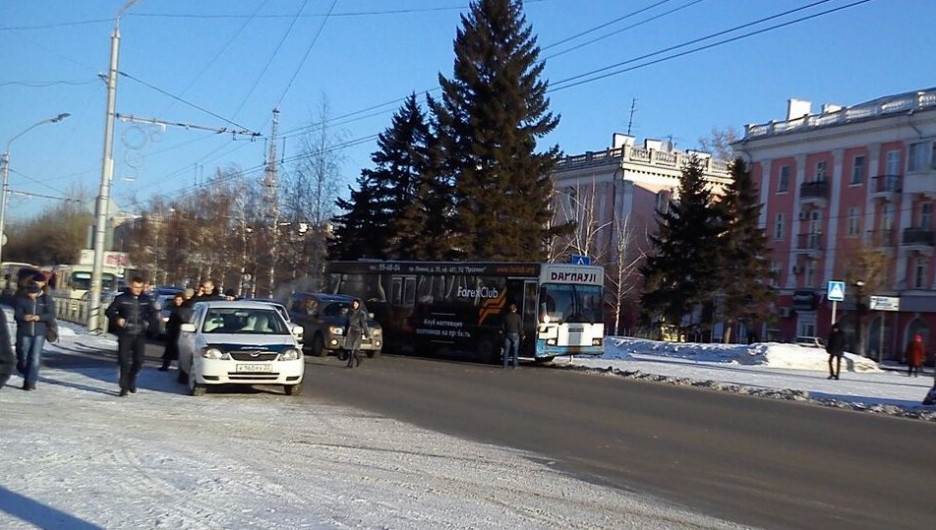 Авария на пр.Ленина 13 февраля.
