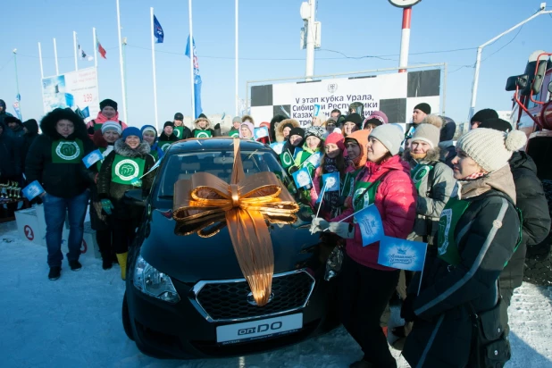 Автогонки на ипподроме в Барнауле