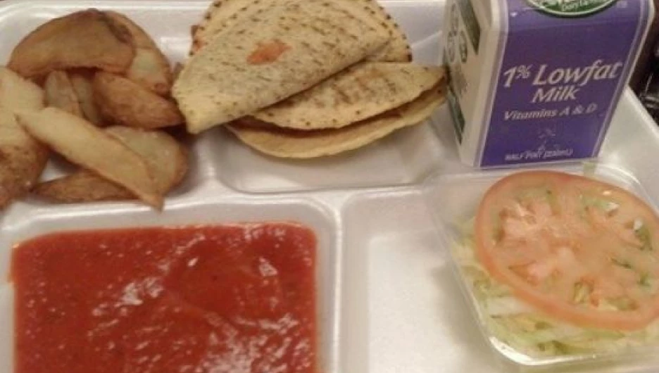 1. Тюремная пища или школьный обед?