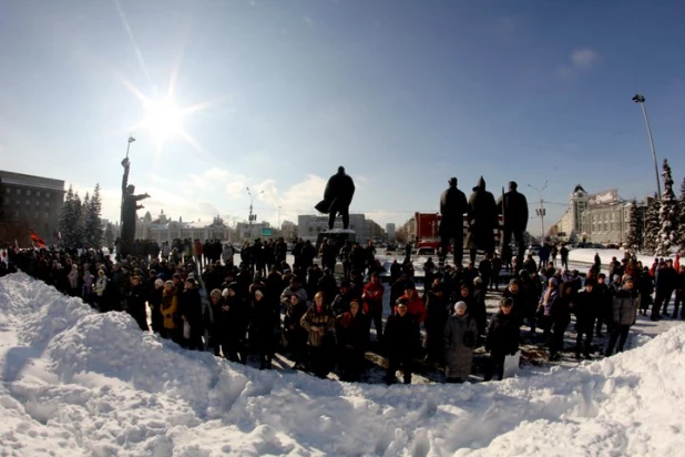 Митинг  "Защити свою веру" в Новосибирске.