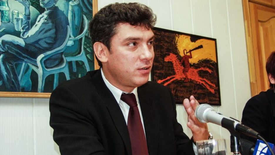 Борис Немцов в Барнауле осенью 2003 года.
