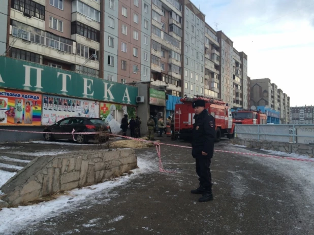 В массажном салоне Красноярска произошел пожар. 5 марта 2015 г.