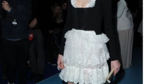 Наталья Водянова на показе мод.