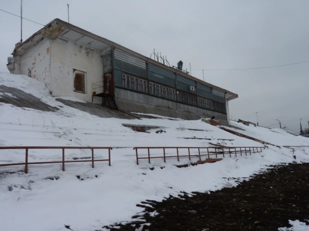 Стадион "Локомотив" в Барнауле.