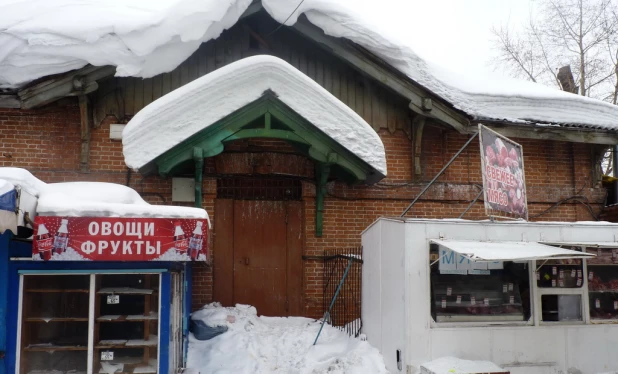 Окрестности стадиона "Локомотив" в Барнауле.