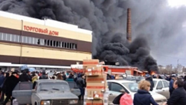 Пожар в ТЦ "Адмирал" в Казани.