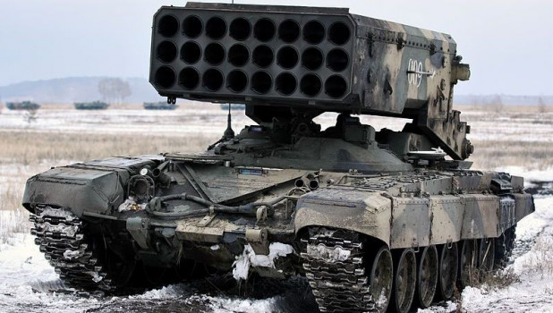 "Буратино" - тяжёлая огнемётная система (ТОС-1) залпового огня на базе танка Т-72. Модификация ТОС-1А носит название "Солнцепёк".