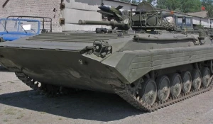 "Малютка" - противотанковый управляемый реактивный снаряд первого поколения 9М14М. Предназначен для поражения танков, инженерных и фортификационных сооружений, надводных целей.