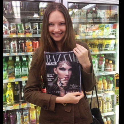 Мария Засорина попала на обложку журнала Harper&#039;s Bazaar.