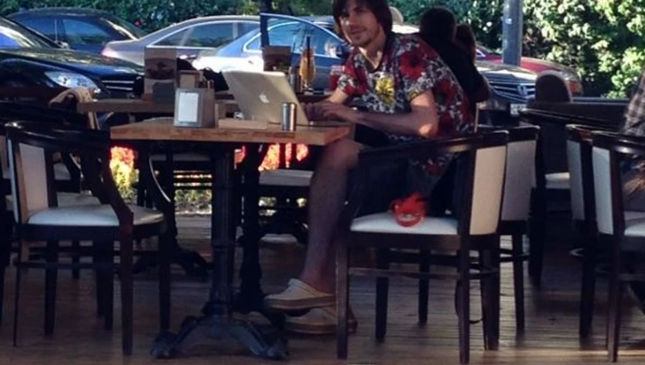 "Любое место, куда можно поставить ноутбук, автоматически считается рабочим".