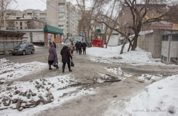 Улица Крупской в марте.