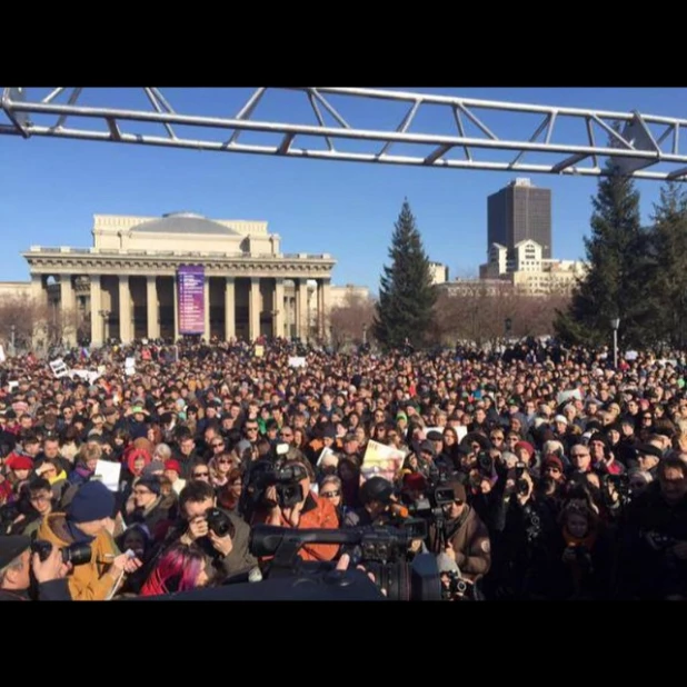 Митинг в поддержку оперы "Тангейзер" в Новосибирске.