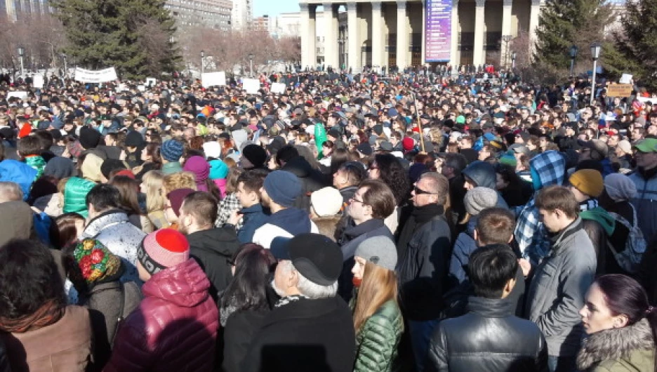 Митинг в поддержку оперы "Тангейзер" в Новосибирске.