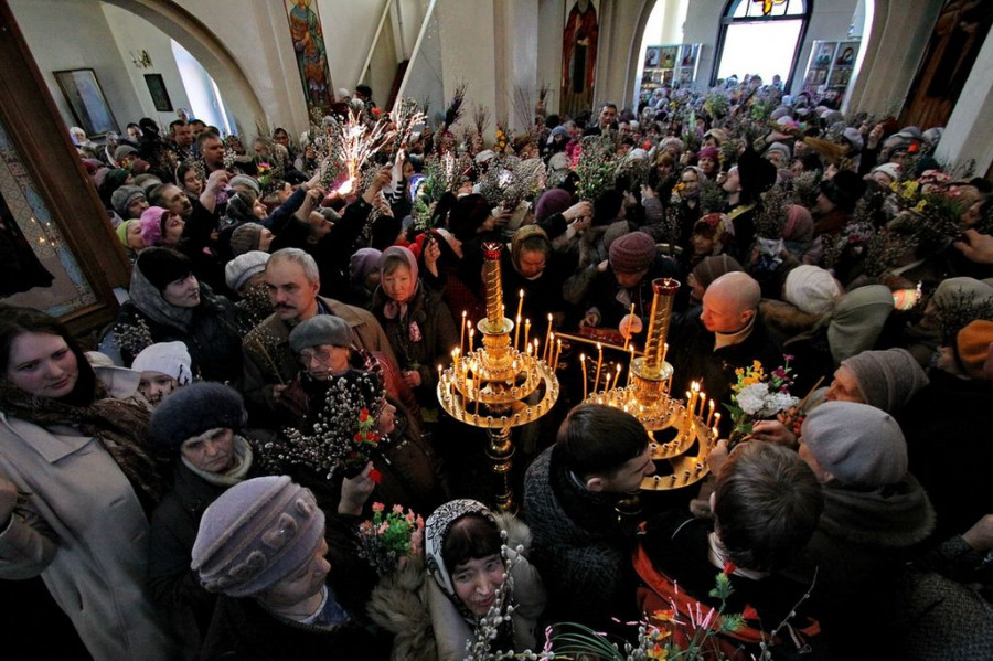 Вербное воскресенье в Барнауле. 5 апреля 2015 года.