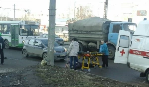 ДТП в Барнауле у ТРЦ "Огни".