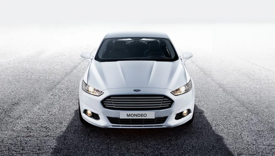 В салон официального дилера поступили первые автомобили Ford Mondeo нового поколения.