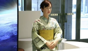 Робот Айко Тихира.