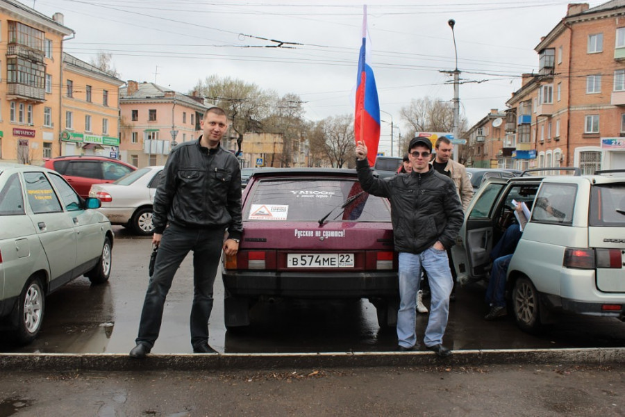 Акция протеста против плохих дорог в Рубцовске