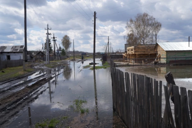 Паводок в Тальменском районе, 28 апреля 2015 года.