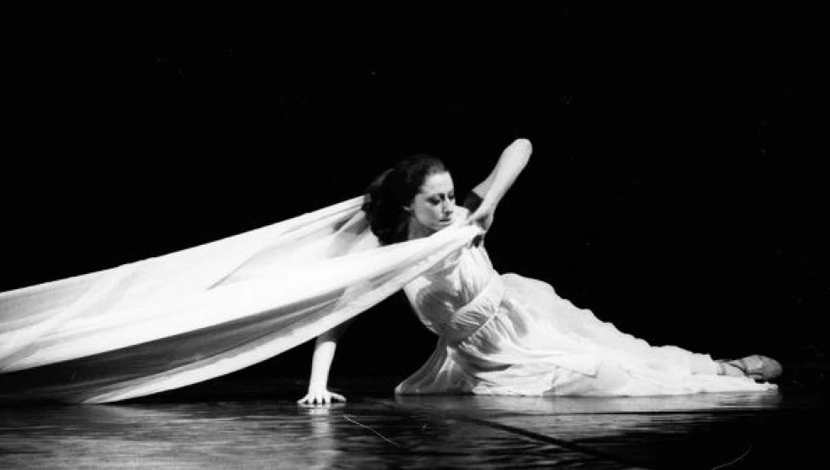 Майя Плисецкая.