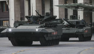 "Ночная" репетиция парада на Красной площади. 4 мая 2015 года.