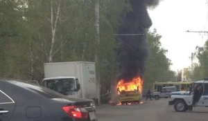 На Георгиева сгорела маршрутка.