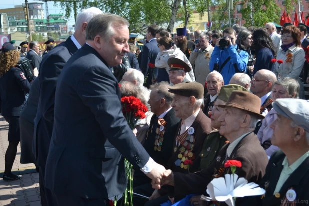 "Вспомним всех поименно…". Барнаул, 8 мая, 2015 года.