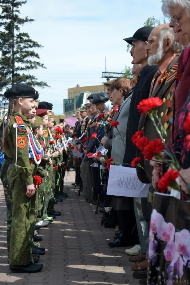 "Вспомним всех поименно…". Барнаул, 8 мая, 2015 года.