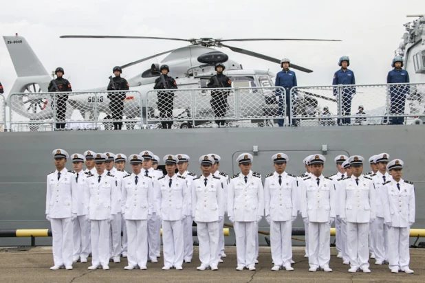 Визит китайских военных моряков в Новороссийск. 8-9 мая 2015 года.