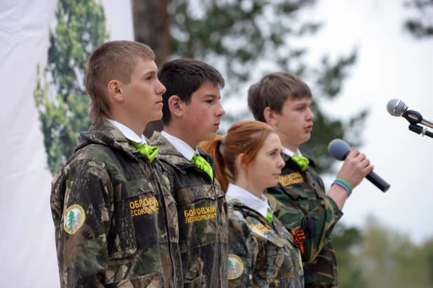 "Лес Победы" объединил все поколения.