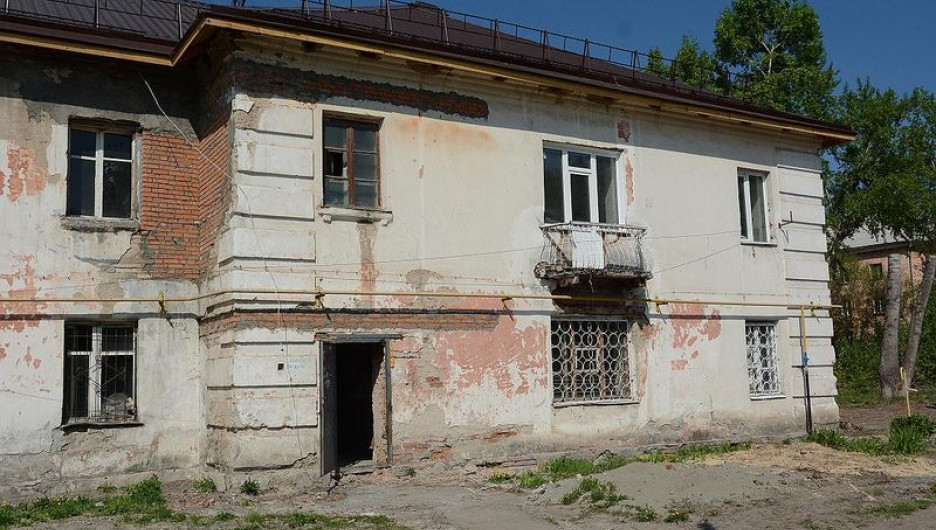 Ремонт дома на ул. Смирнова, 92.