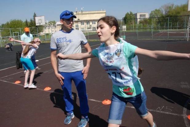 Барнаульские школьники впервые сдавали нормы ГТО.