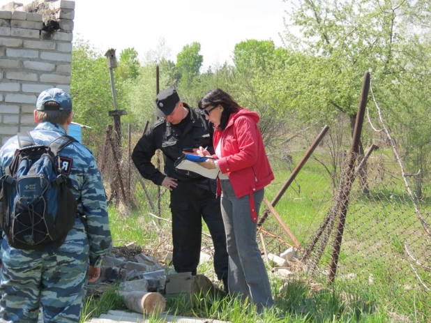 В Барнауле на речном порту у дачи нашли танковый снаряд