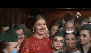 Алина Кабаева появилась на публике.