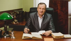 Сергей Корепанов, врач, онколог-фитотерапевт, к.м.н., директор фармзавода "Гален" и фитоцентра "Алфит".